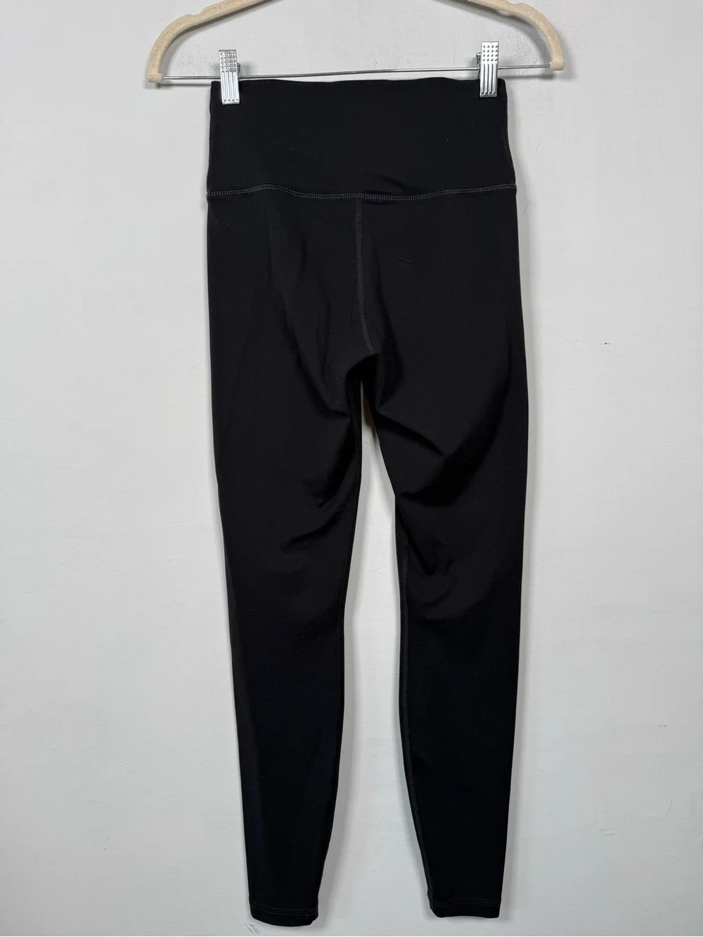 Quince Power-Up High-Rise Training Legging, Size S, Excellent Condition